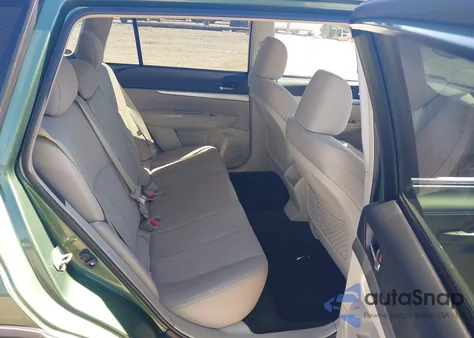 2014 Subaru Outback 2.5I Premium z USA, uszkodzony, nr VIN 4S4BRCFC4E3236234